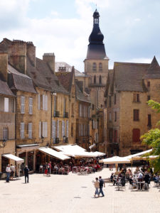 Déplacement de Jean-Christophe Lagarde à Sarlat