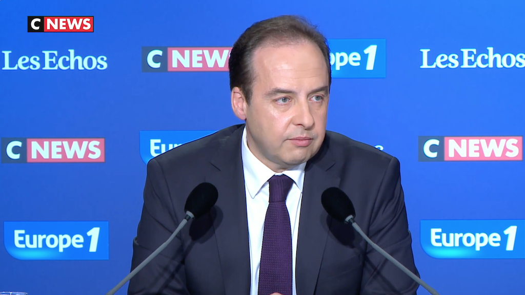 "Alain Juppé est le candidat le plus légitime, on peut encore gagner en changeant de candidat !"
