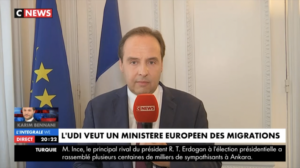 Sur les domaines où elle est plus pertinente que les États, on a besoin de donner les clefs à l’Europe pour qu’elle soit efficace. Sinon elle disparaîtra.