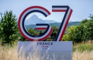 15 June 2026, France, Evian: The logo for the G7 Summit, photographed before the start of the G7 Summit in Evian. Photo: Michael Kappeler/dpa