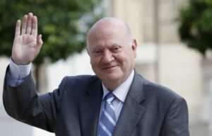 santini-le-phenix-est-de-retour